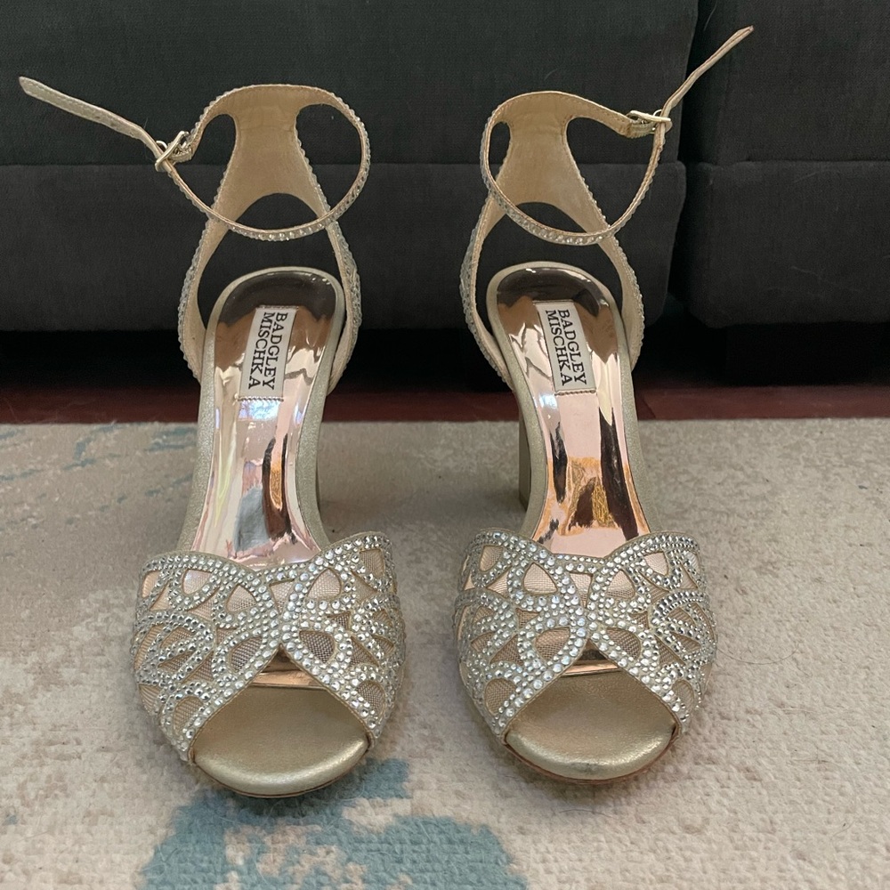 Badgley Mischka gold and silver heels - Picture 1 of 6